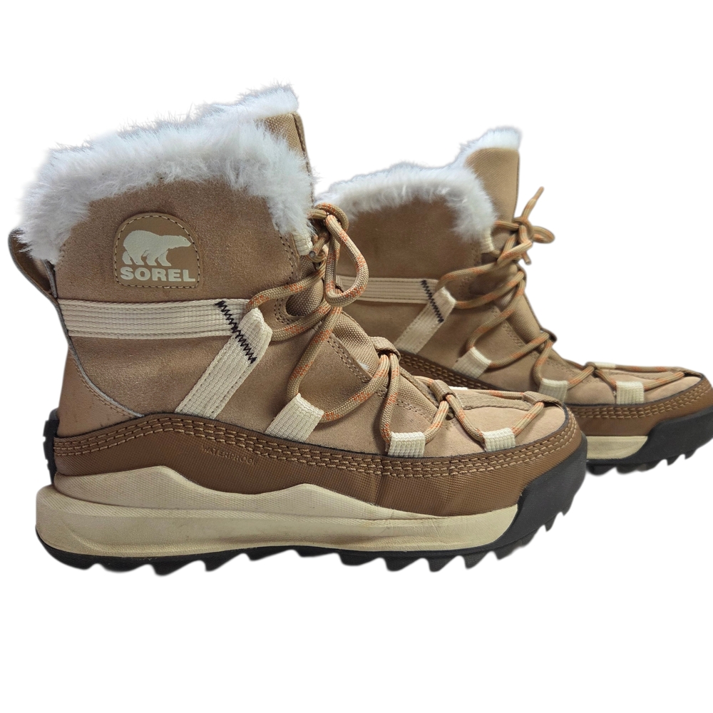Sorel Women's Explorer 111 Tan Qirh Sea Salt White Fur Winter Boots Size 8.5